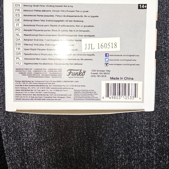 2016 donald trump funko pop NEW! - Picture 6 of 6